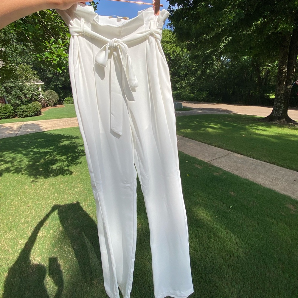White Flowy Pants, Dance&Marvel, Size M.
